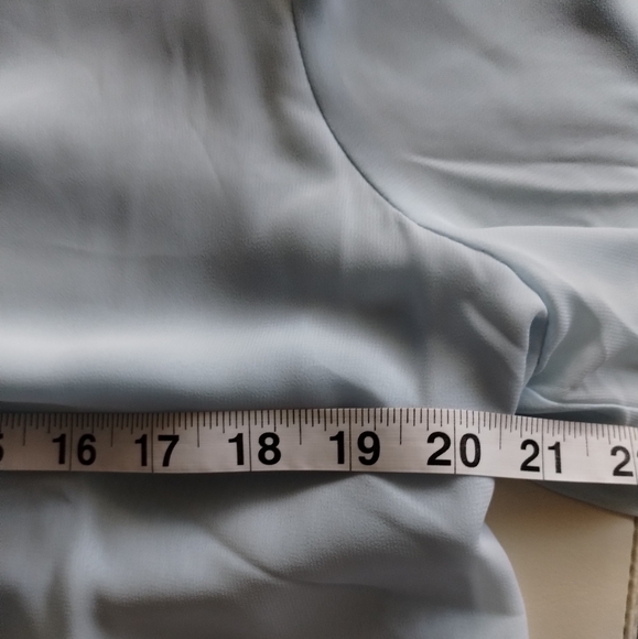 NWT Blue chiffon blouse - Picture 8 of 9